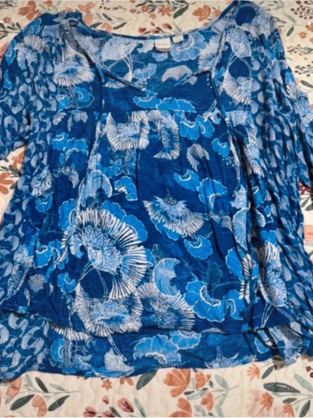 Roxy Blue Floral Scoop-Neck Blouse